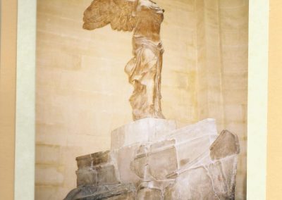 winged statue